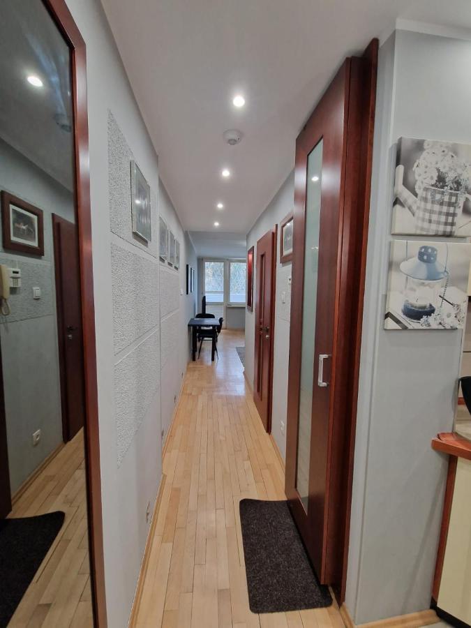 Apartamento Przymorze, Park I Czas Nad Zatoka - Doskonale Miejsce Na Wygodny I Udany Urlop W Trojmiescie Gdansk Exterior foto