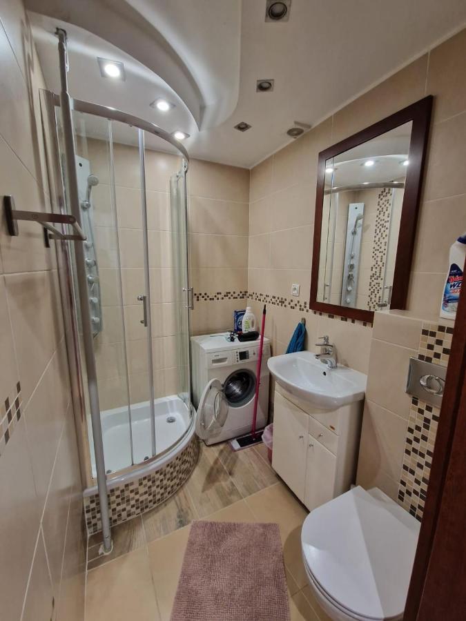 Apartamento Przymorze, Park I Czas Nad Zatoka - Doskonale Miejsce Na Wygodny I Udany Urlop W Trojmiescie Gdansk Exterior foto
